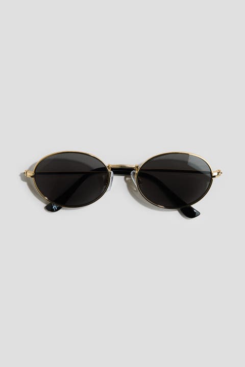 Oval sunglasses