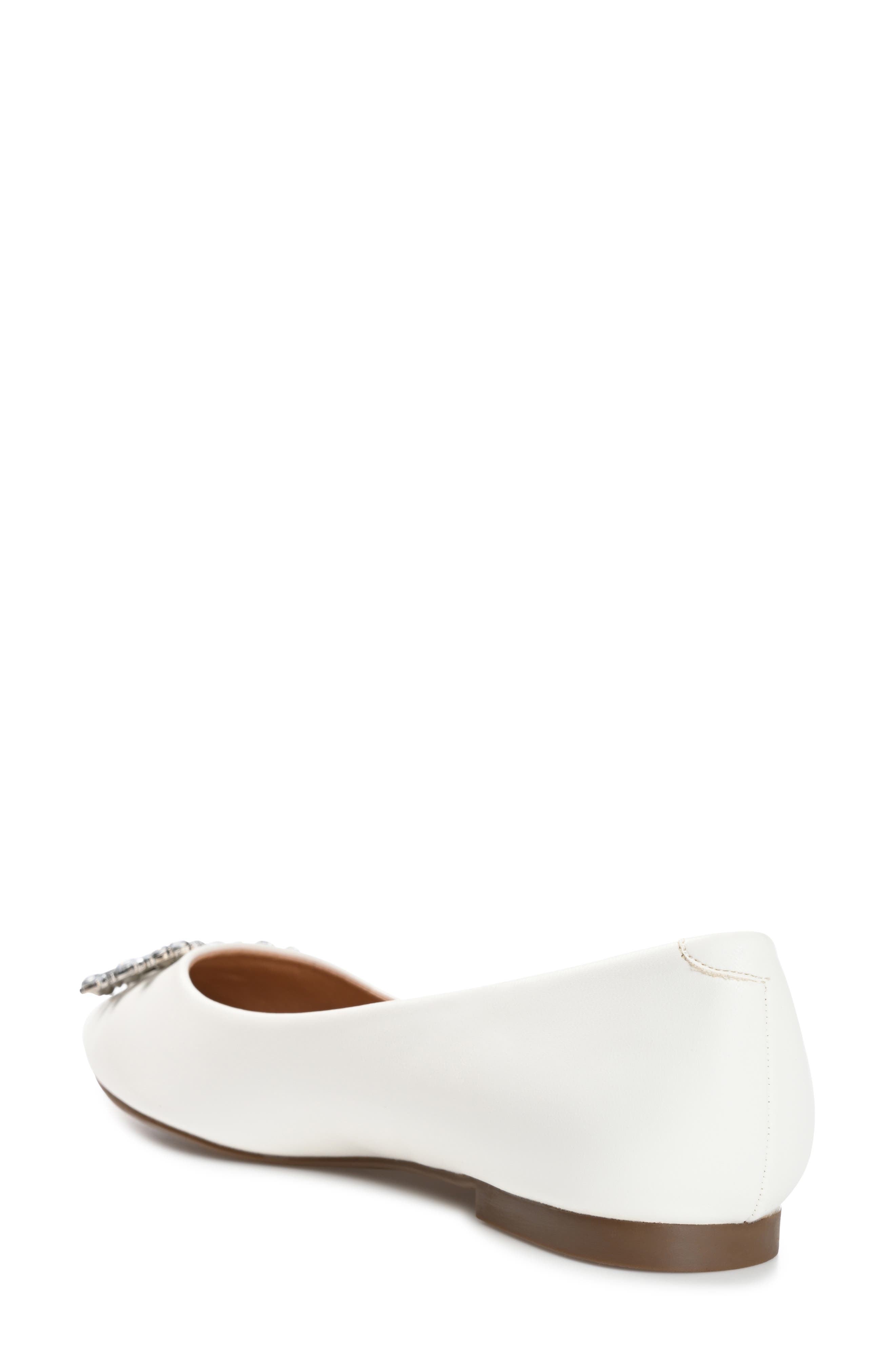Journee Collection Renzo Flat - Wide Width, Alternate, color, Ivory