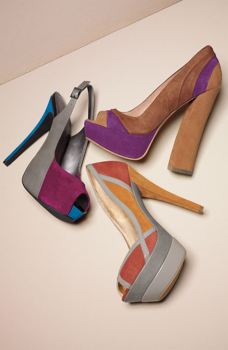 Jessica Simpson , Alternate, color,