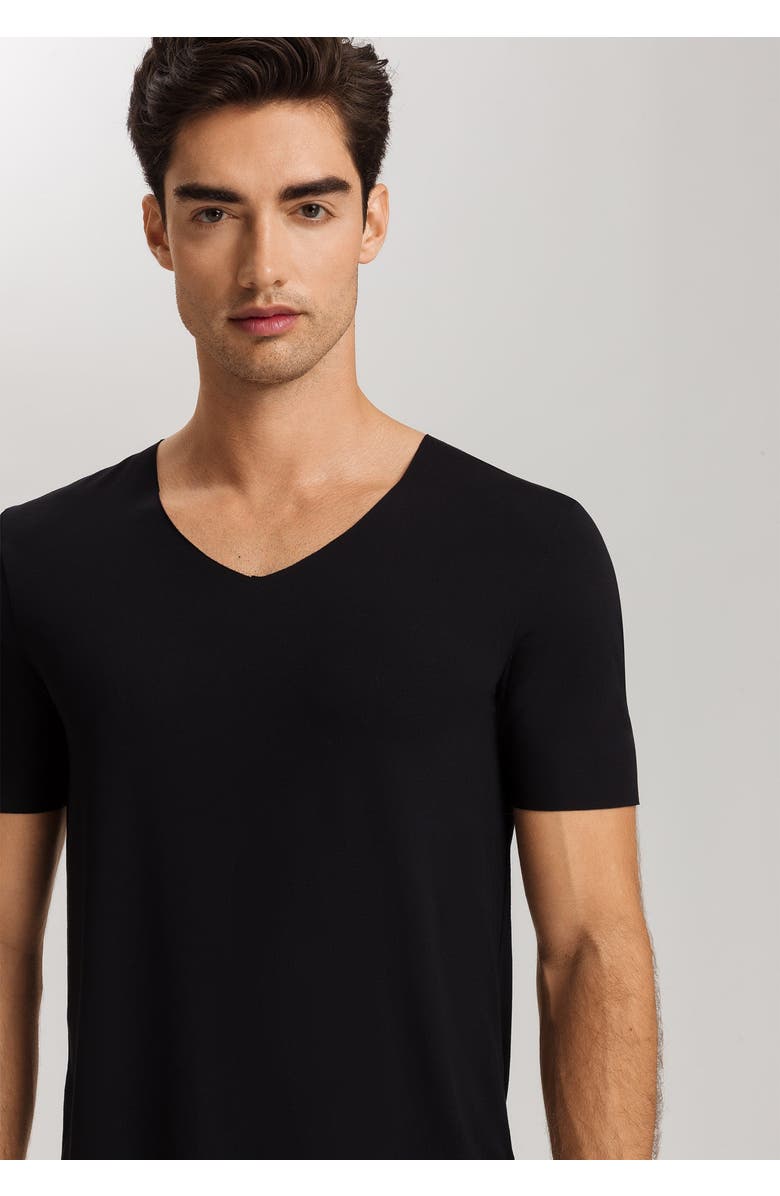 Hanro Clean Cut Seamless V-Neck T-Shirt, Alternate, color, Black