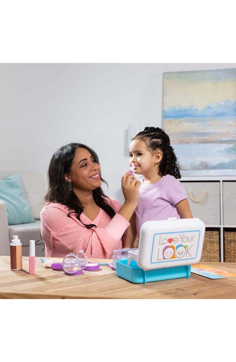 Melissa & Doug Love Your Look Makeup Kit Play Set, Alternate, color,