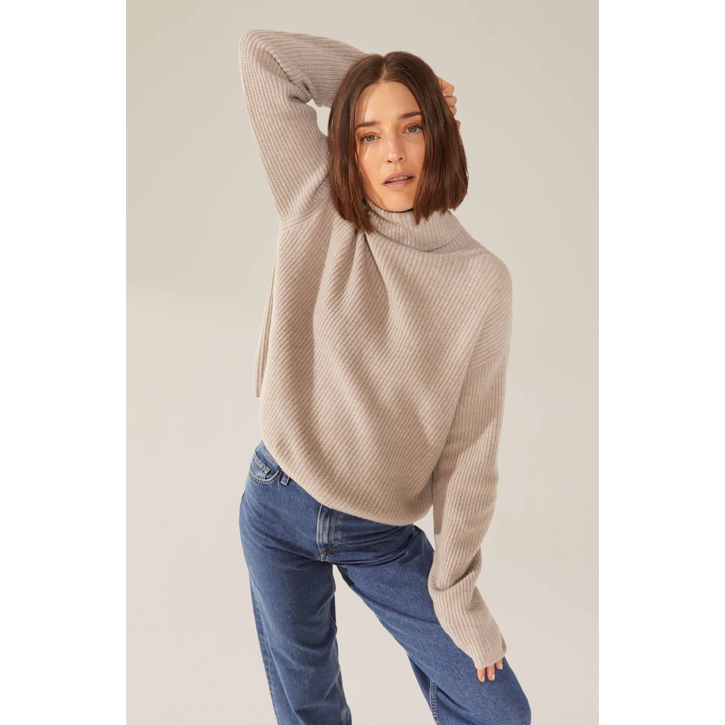 Italic Ellie Chunky Cashmere Turtleneck Sweater In Pebble Grey