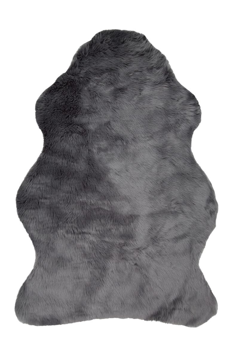 Giraffe at Home Luxe Faux Fur 25" x 34" Lamby Rug, Main, color, 