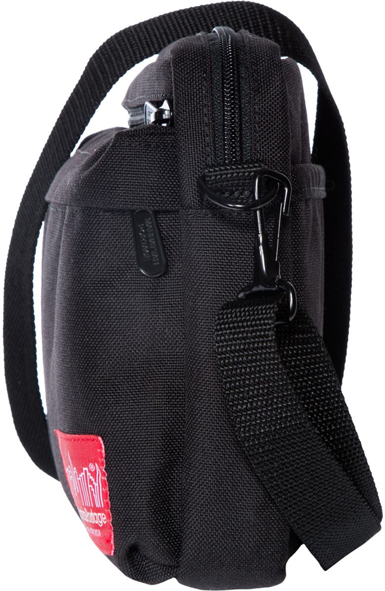 Manhattan Portage Albany Crossbody Bag, Alternate, color, Black