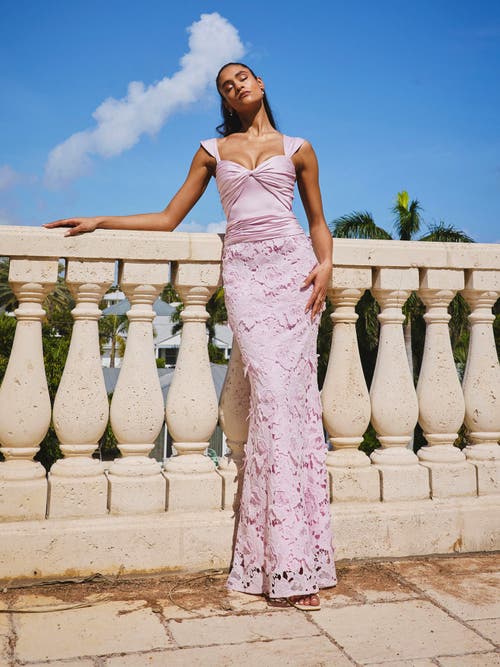 Miss Circle Dahlia Floral Lace Mermaid Gown In Pink