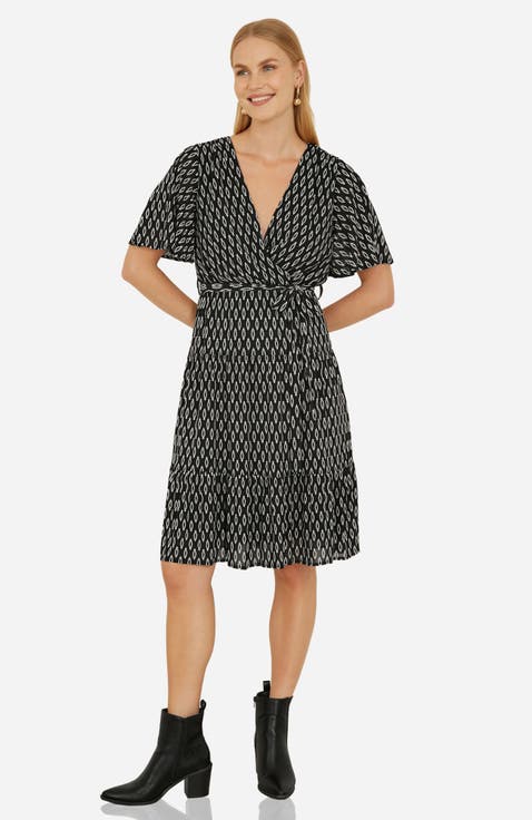 Short Sleeve Tie Waist Midi Skater Dress