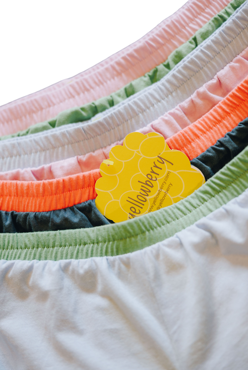 Yellowberry Bliss Cotton Short In Pebble