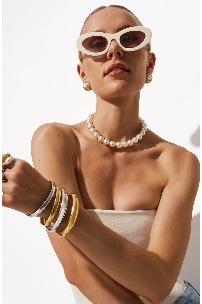 Classic 12mm Round Bangle, Alternate, color, Gold