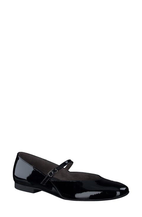 Vanna Pointed Toe Mary Jane Flat (Women)