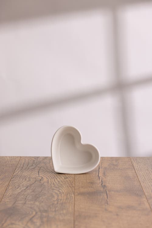 Mason Cash Rustic Charm Heart Baking Dish, 5.5" 375ml Mini Stoneware Oven Dish In Neutral