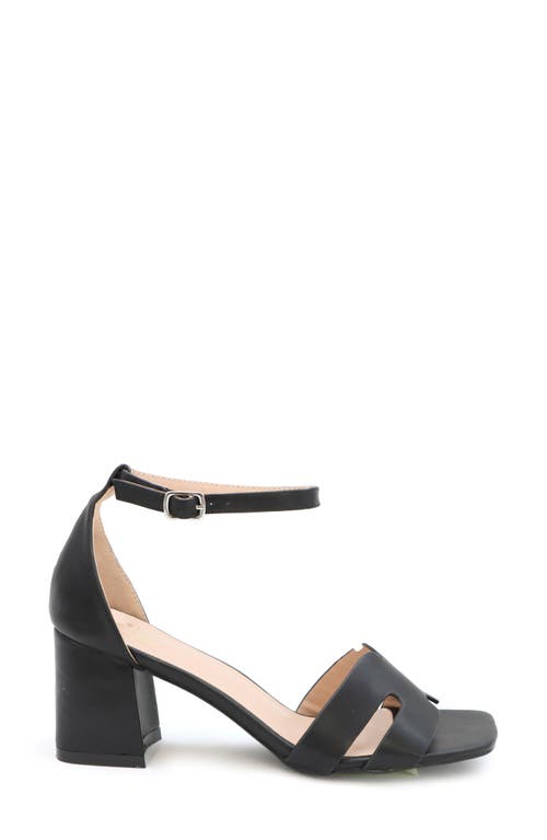 Yoki Tavin Ankle Strap Sandal In Black