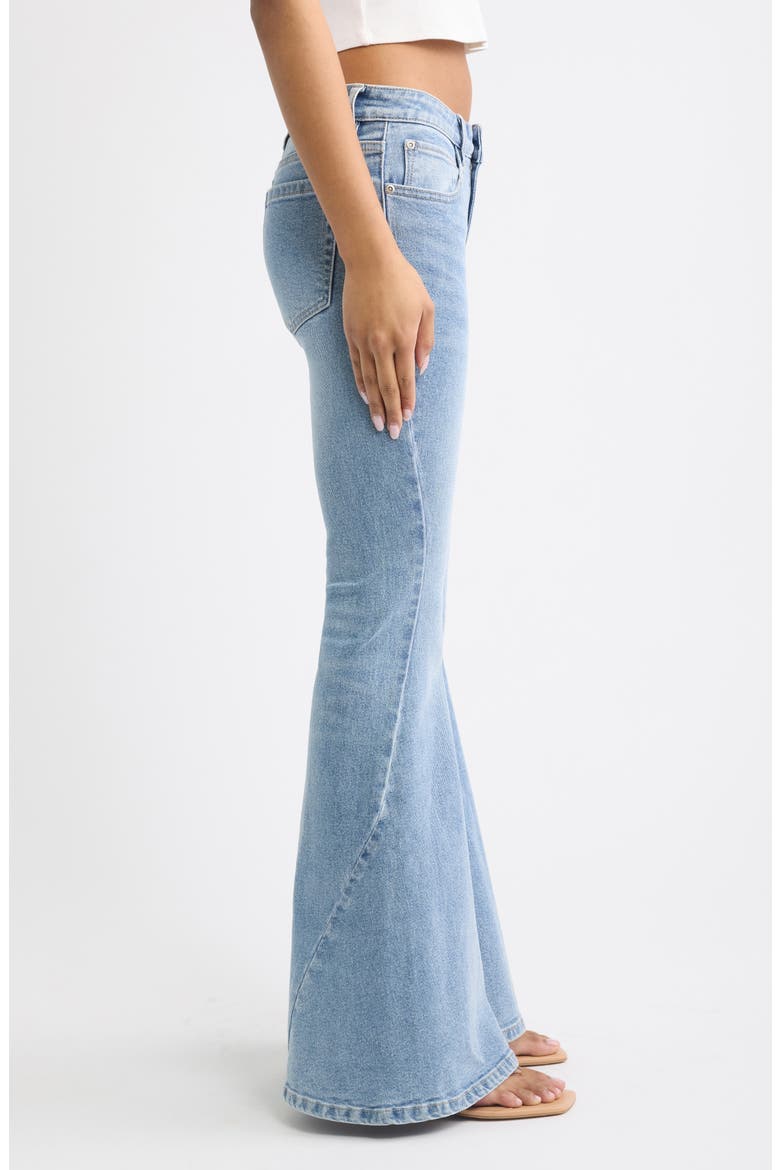 Twisted Seam Low Rise Bell Bottom Jeans, Alternate, color, LIGHT WASH
