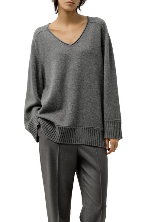 Oversized V-neck Cashmere Sweater
