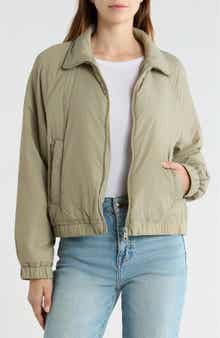 Short Cloudweight Nylon Jacket