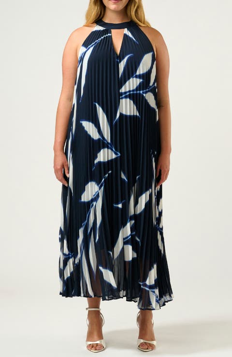 Breezy Pleated Sleeveless Dress (Plus)