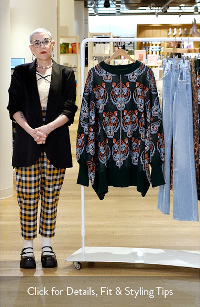 Wild Thing Oversize Sweater, sales video thumbnail