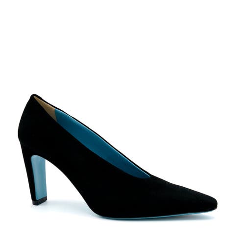 Shop Valentina Rangoni Fedra V Throat Pump In Black Cashmere