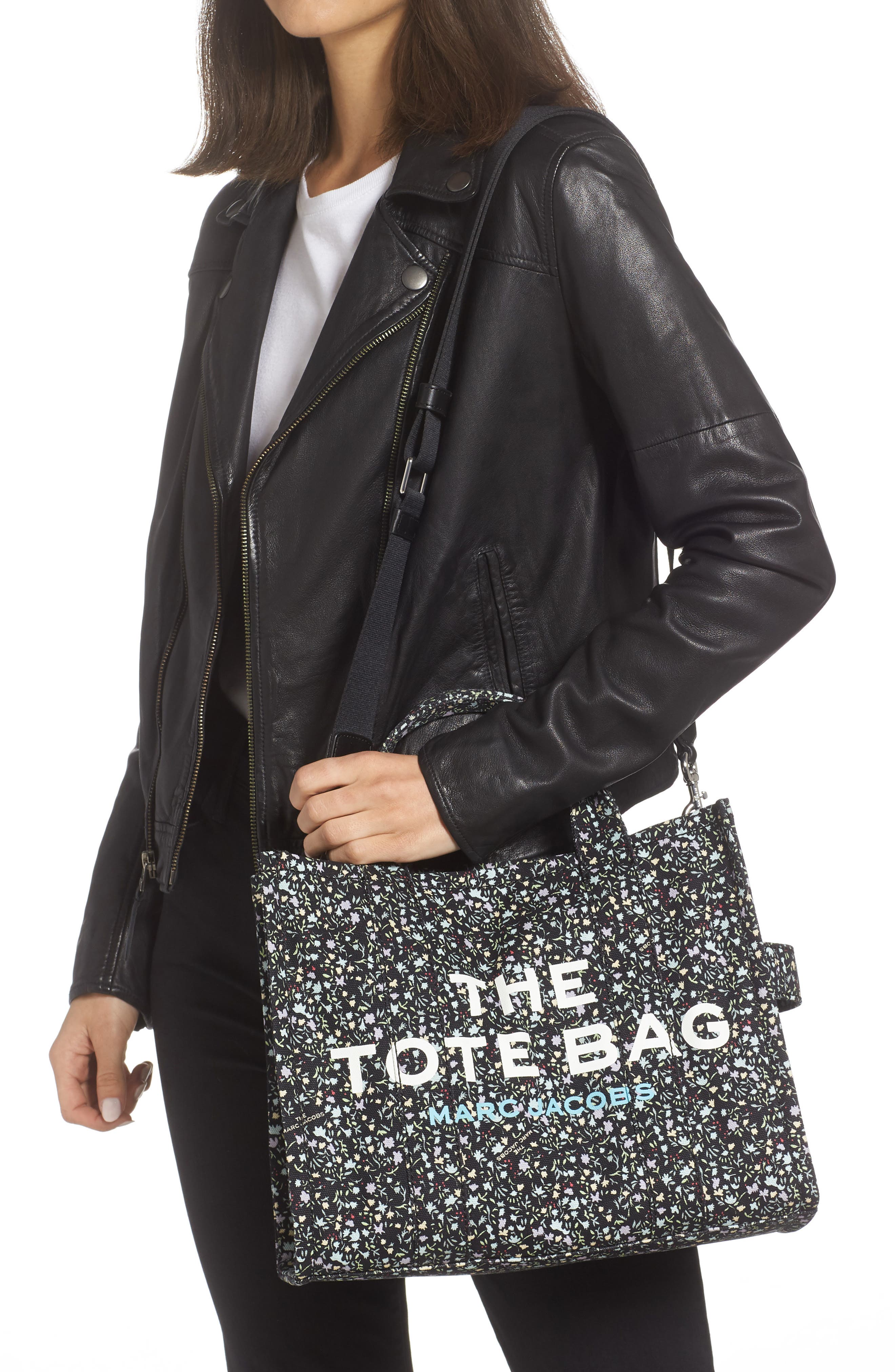 Marc Jacobs Medium Traveler Ditsy Floral Canvas Tote, Alternate, color, 