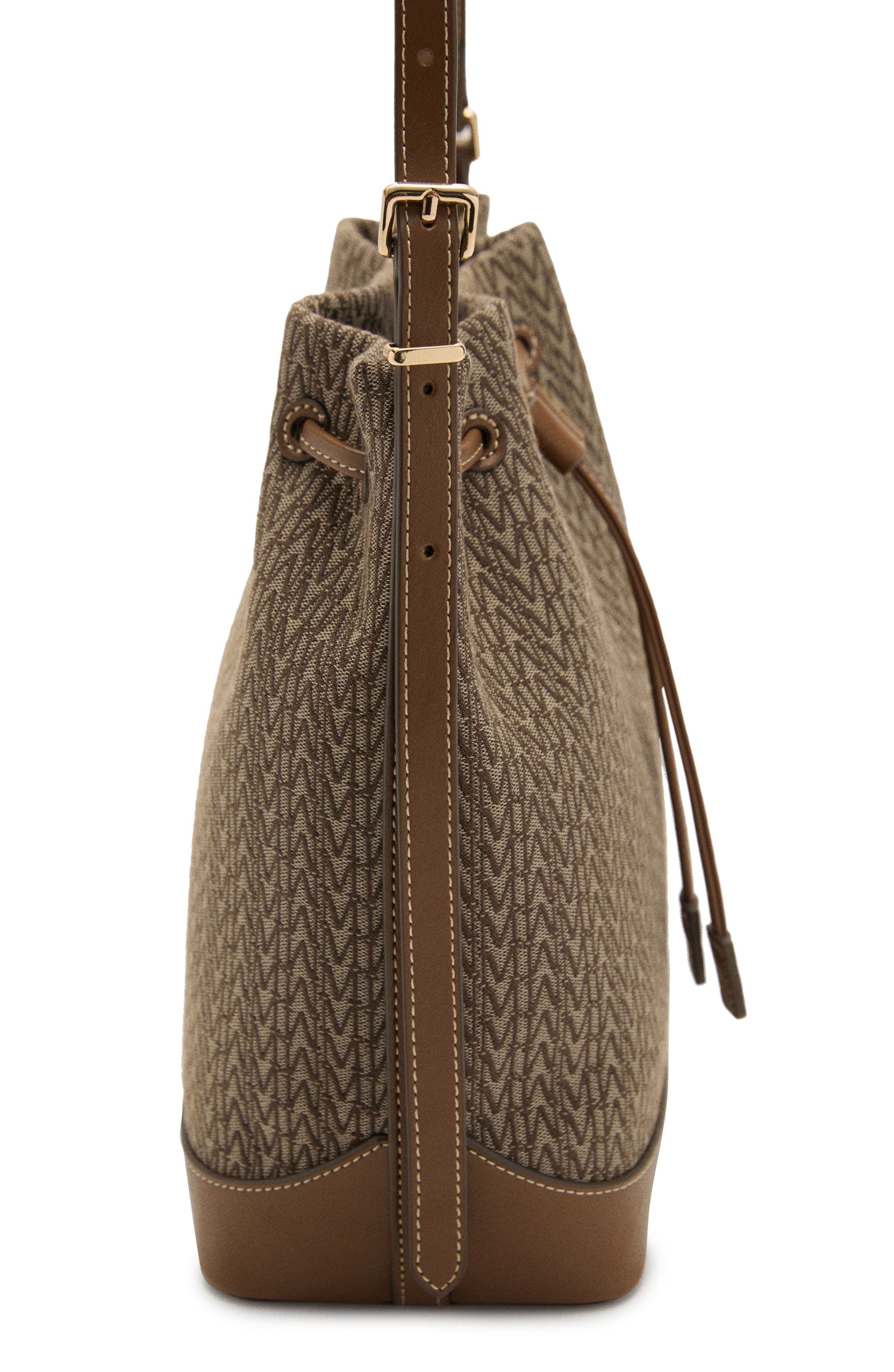 MANGO Logo Jacquard Bucket Bag, Alternate, color, Chocolate