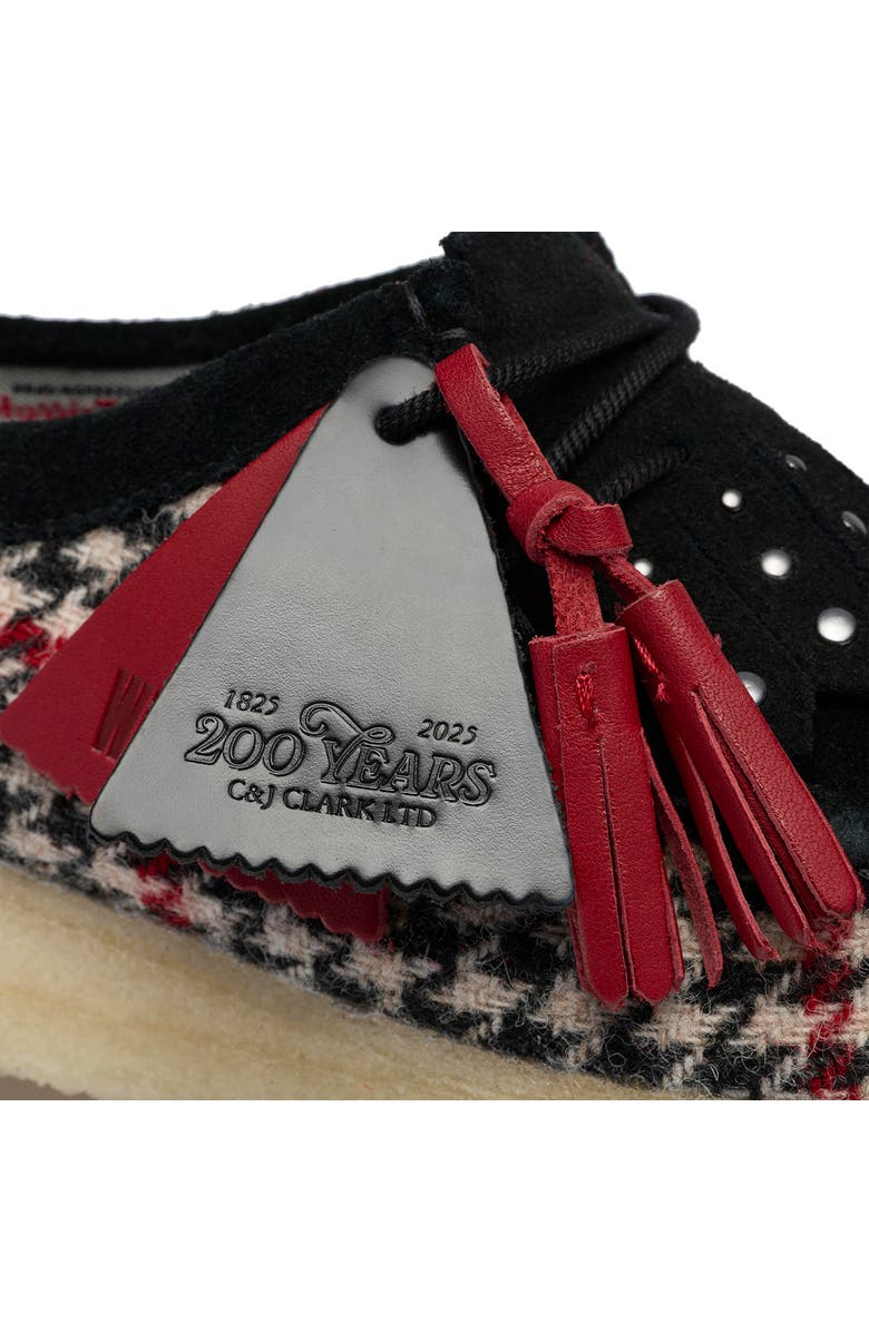 Clarks<sup>®</sup> Originals Wallabee Chukka Boot, Alternate, color, Black Tweed Combo