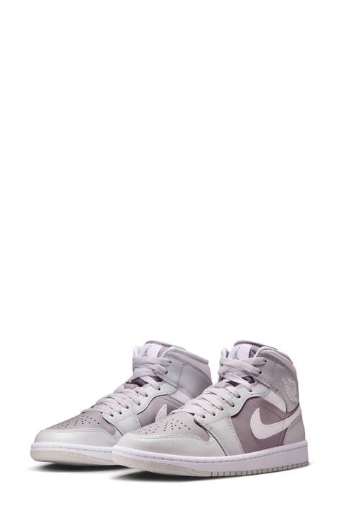 Air Jordan 1 Mid Sneaker (Women)