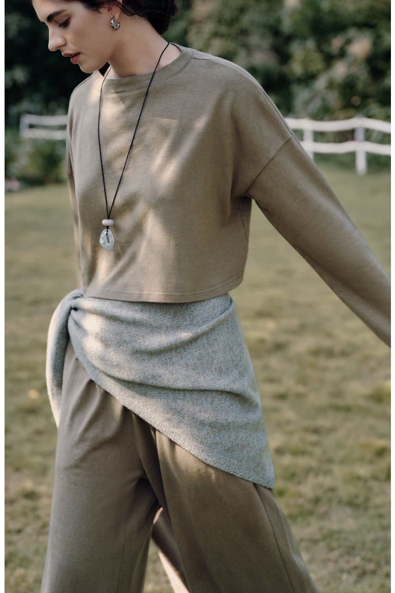 Aera Boxy Sweater, Alternate, color, olive