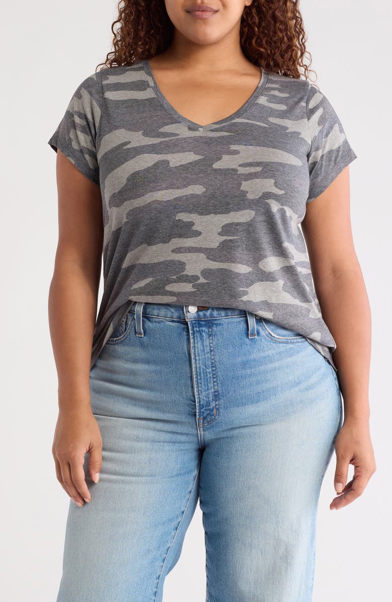 Lucky Brand V-Neck Camo T-Shirt, Main, color, 