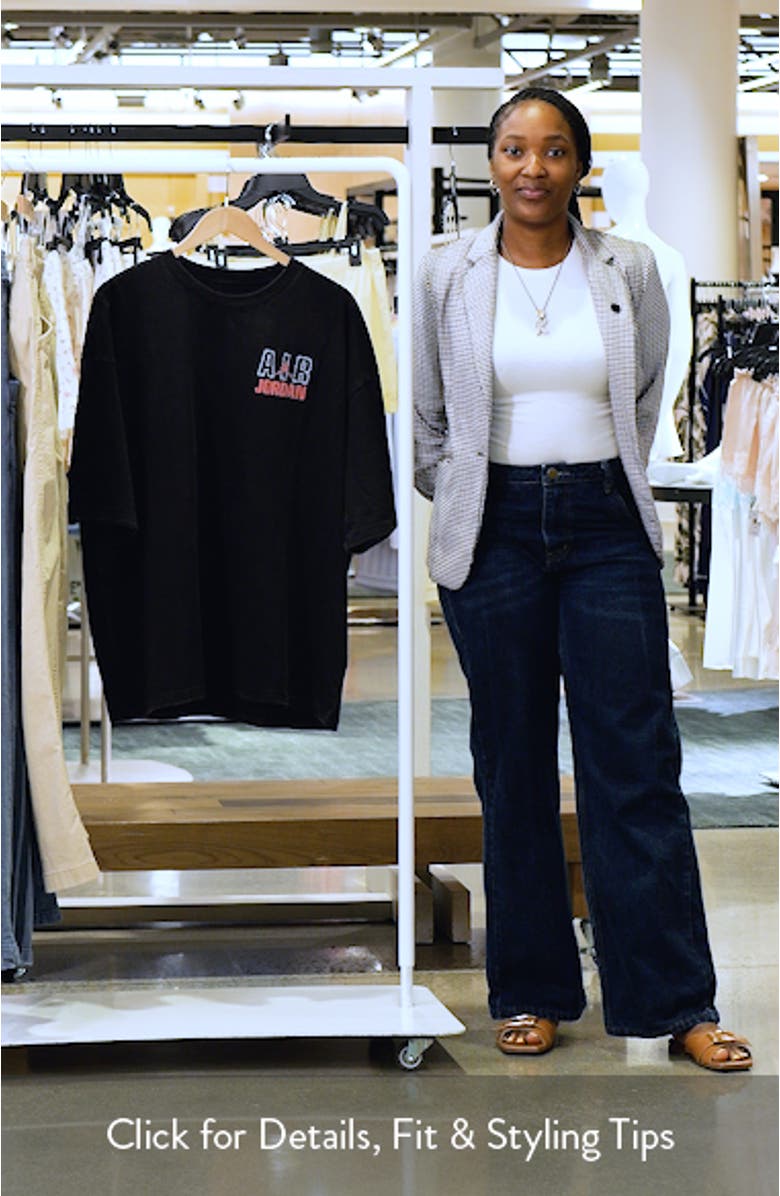 Air Oversize Cotton Graphic T-Shirt, sales video thumbnail
