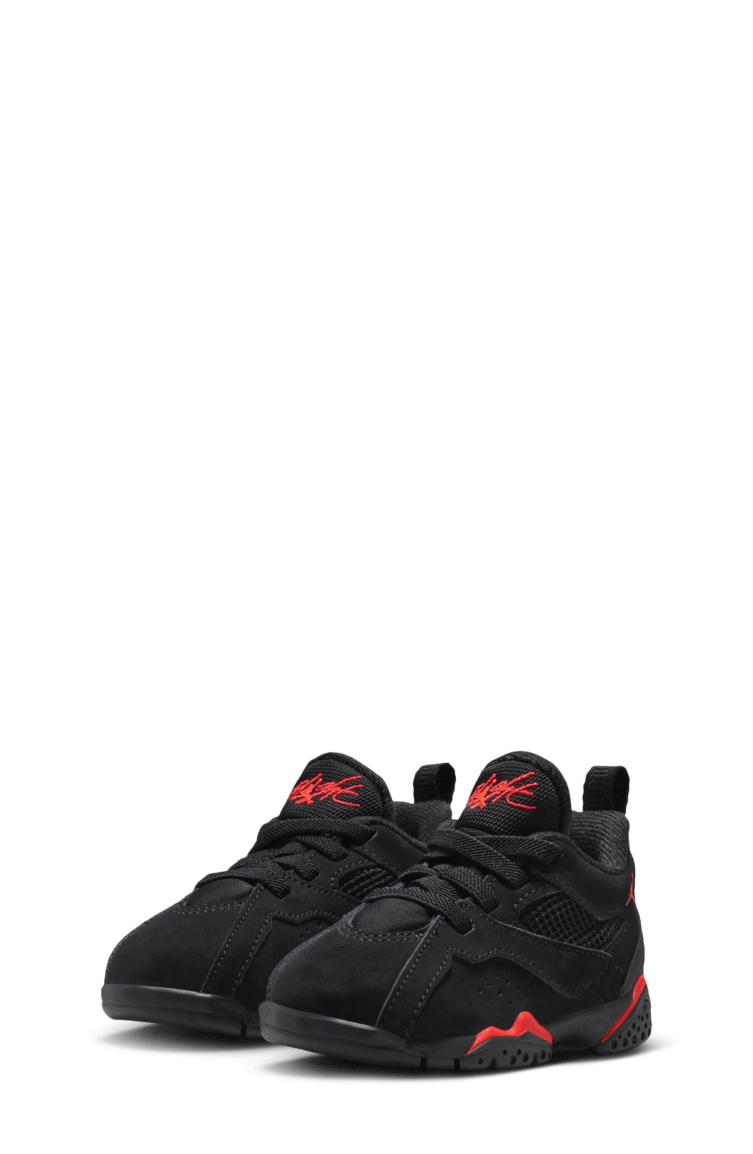 Jordan Kids' Jordan 7 RM Low Top Basketball Sneaker, Alternate, color, 