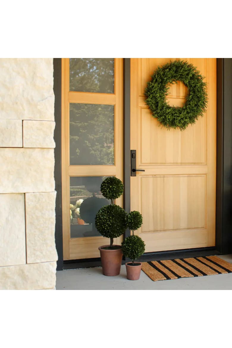 30" Artificial Boxwood Wreath by CG Hunter, Alternate, color, Green
