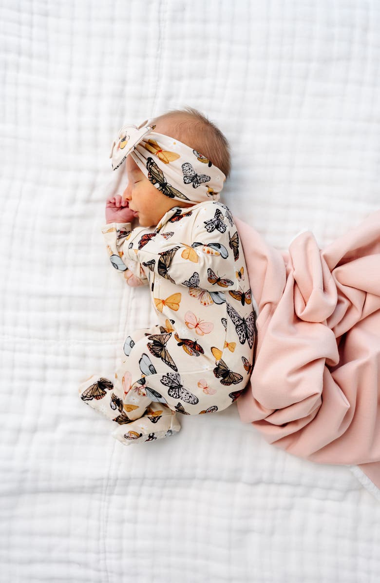 Lou Lou and Company Print Zip Footie, Alternate, color, Amelia