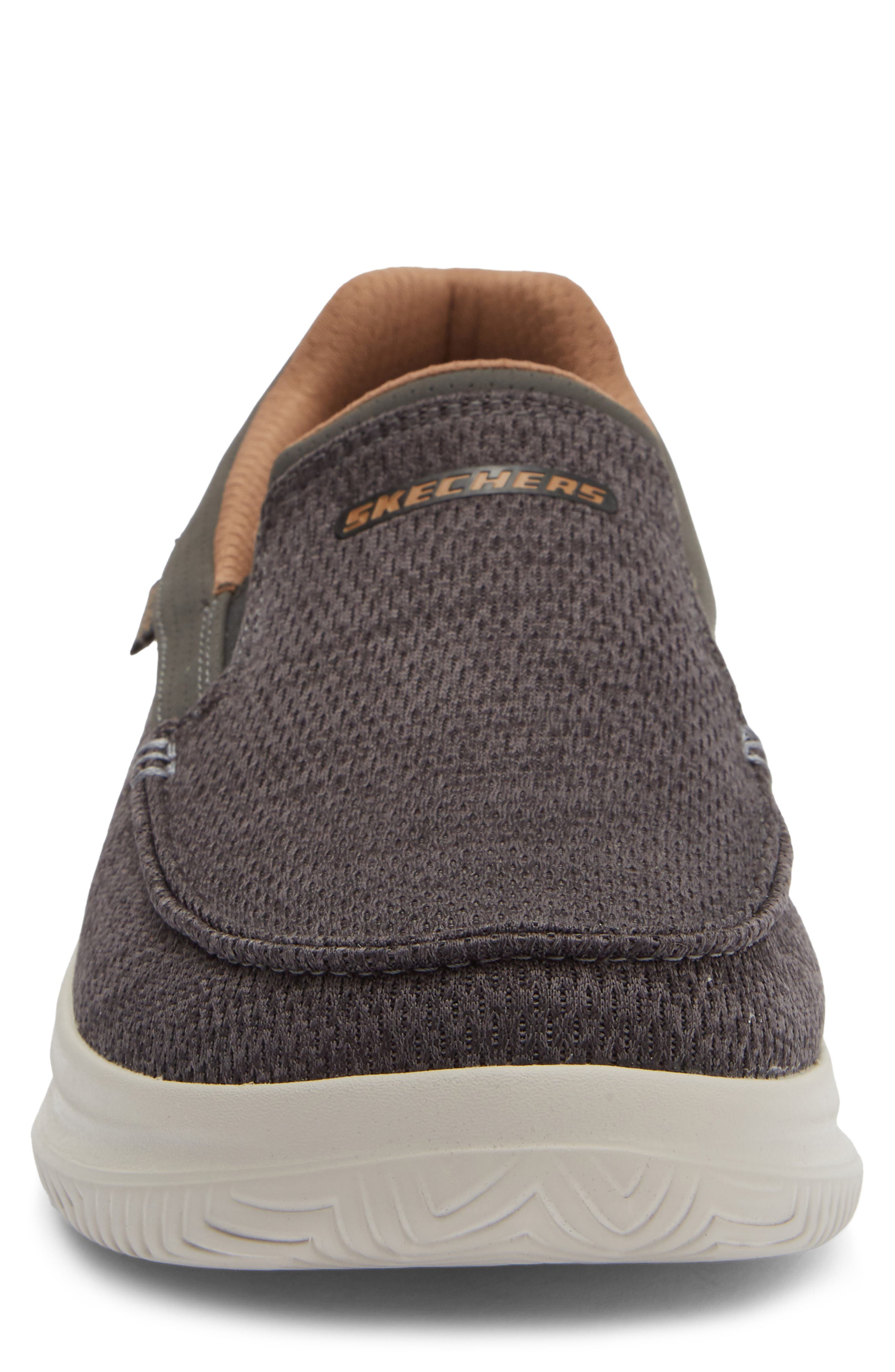 SKECHERS Hasting Fielden Slip-On Sneaker, Alternate, color, Grey/ Black