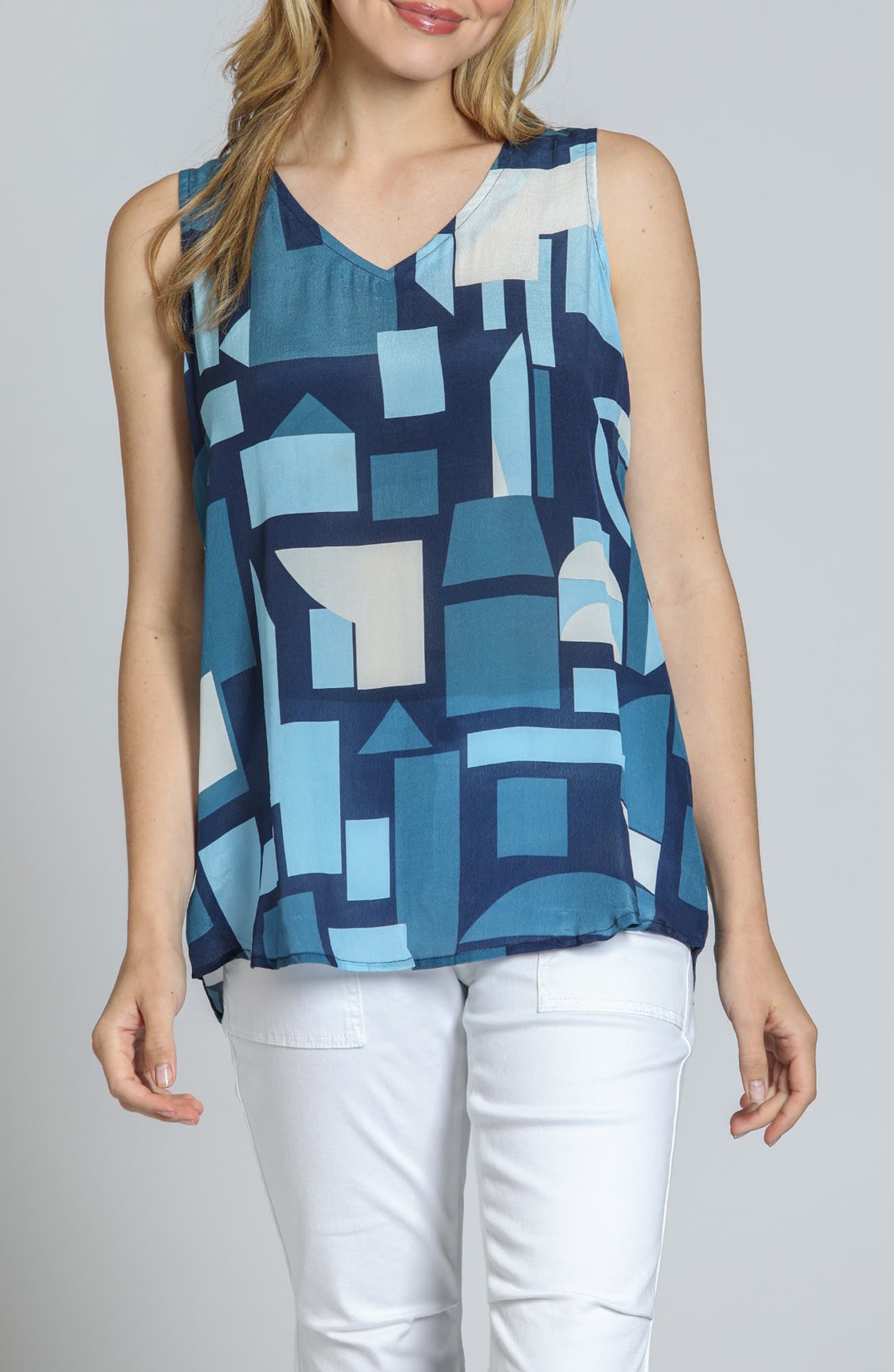 Print V-Neck Tank - image 3