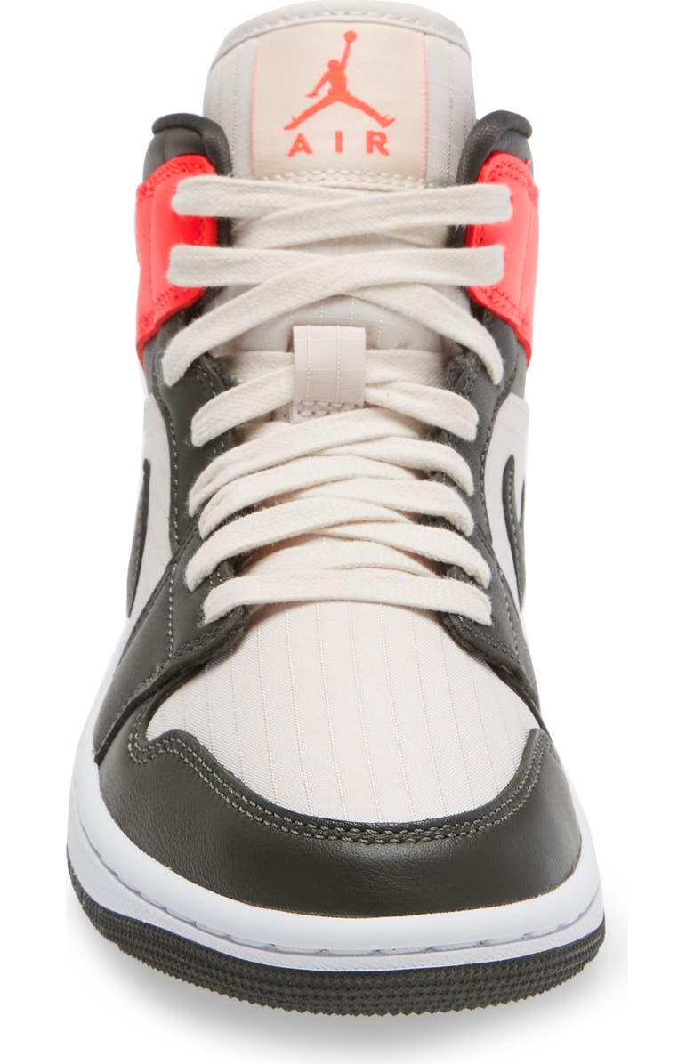 Jordan Air Jordan 1 Mid SE Sneaker, Alternate, color, Light Orewood Brown/ Newsprint