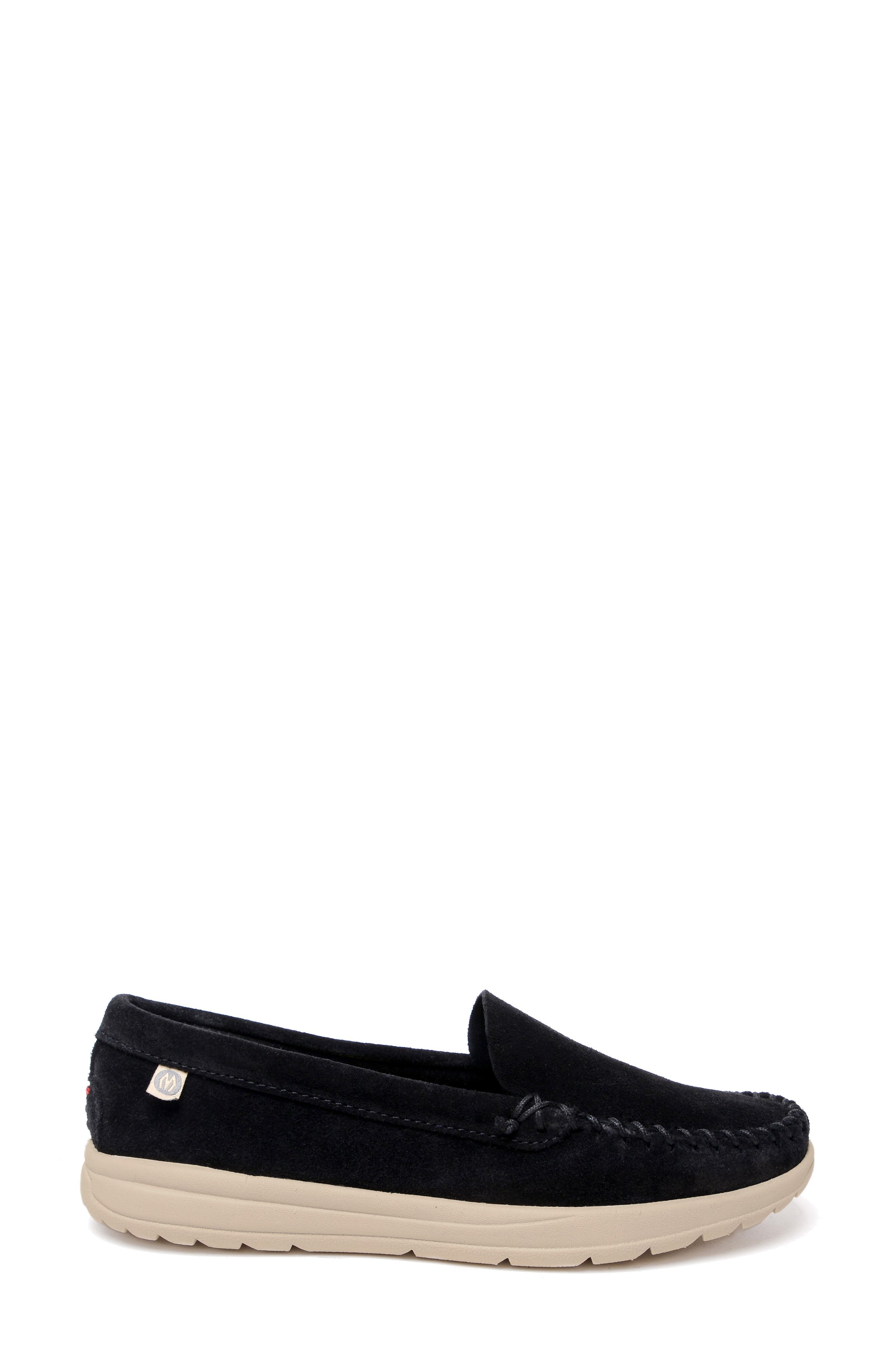 Minnetonka Discover Classic Slip-On Sneaker, Alternate, color, Black