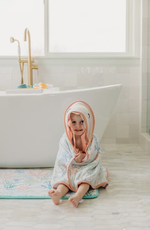 Copper Pearl Cora Character Hooded Bath Towel In Cora