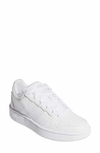 Hoops Classic Low Top Sneaker