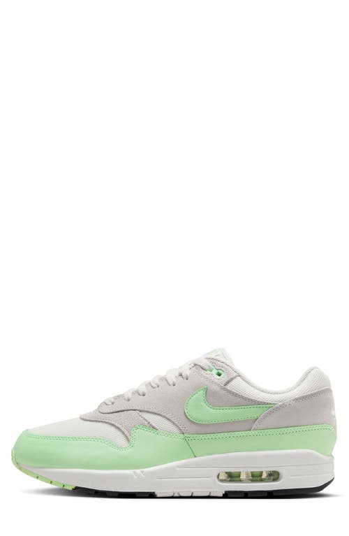 Nike Air Max 1 Essential Sneaker