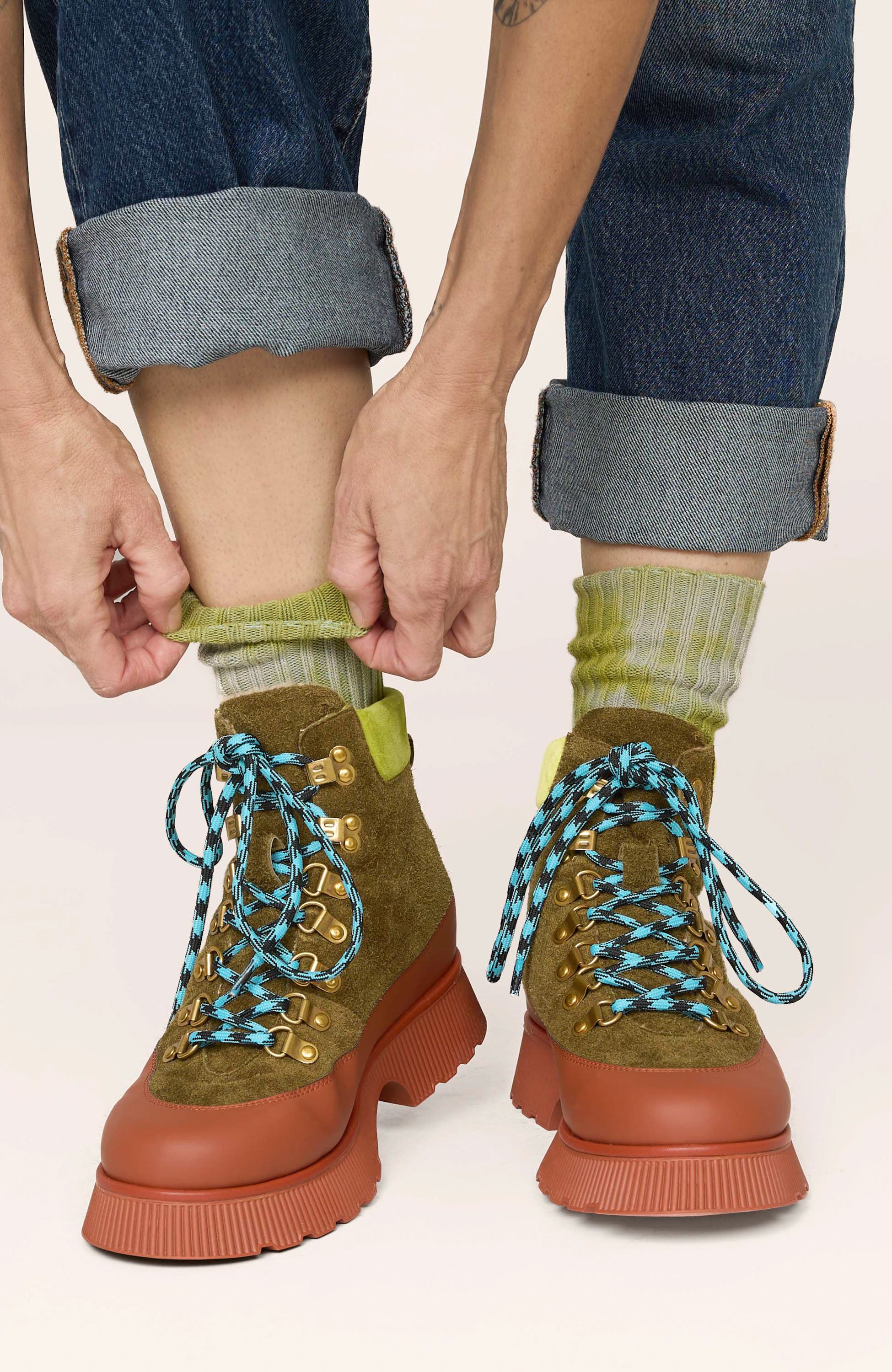 Morris Mudguard Lace Up Bootie, Alternate, color, Olive