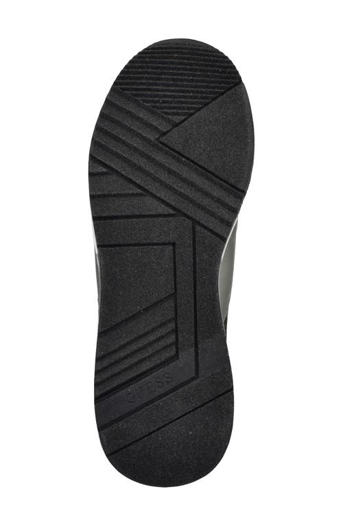 Guess Moxea Sneaker In Black