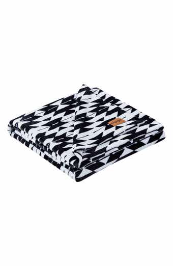 Wrangler Geometric Throw Blanket