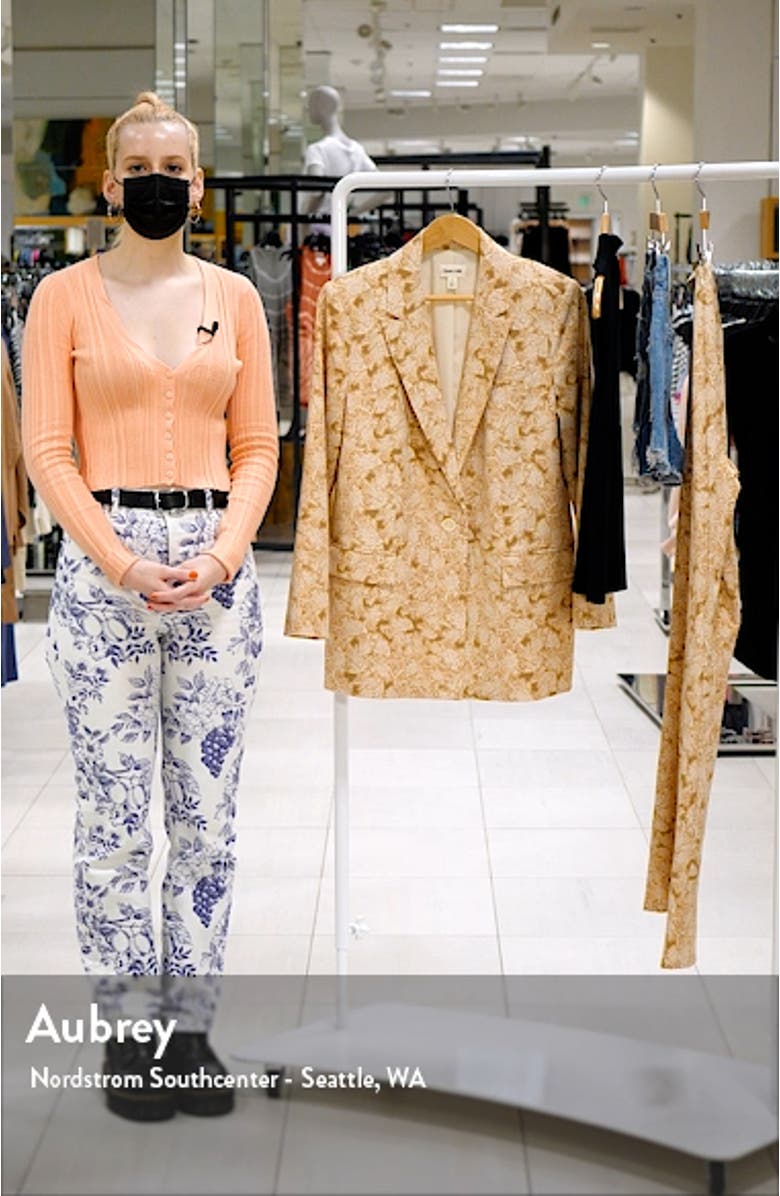 Oversize Blazer, sales video thumbnail