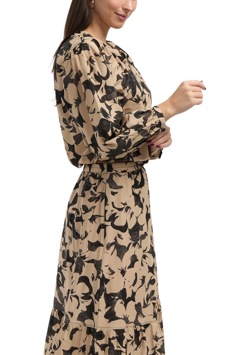 Ellen Tracy Balloon Sleeve Crop Top, Alternate, color, Sand Camo Floral