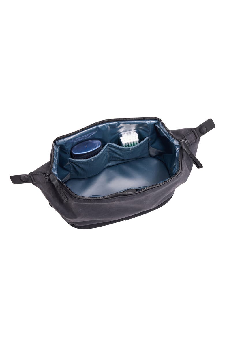 Thule Aion Hanging Toiletry Bag, Alternate, color, Black