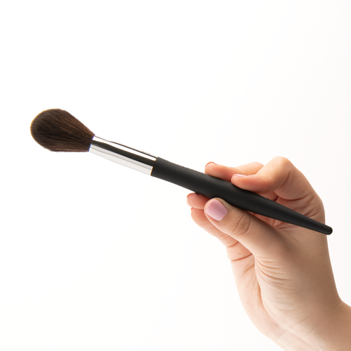 Omnia Brush Pro Rounded Powder Makeup Brush In Black