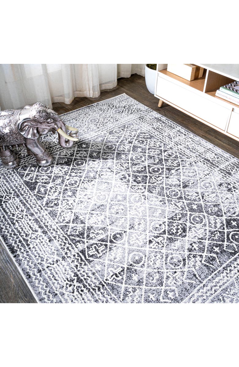 JONATHAN Y Iften Moroccan Geometric Distressed Area Rug, Alternate, color, Ivory/Black