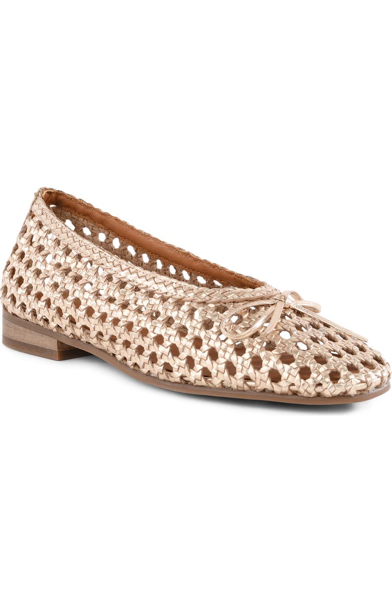 Seychelles Flagstaff Woven Flat, Main, color, Gold