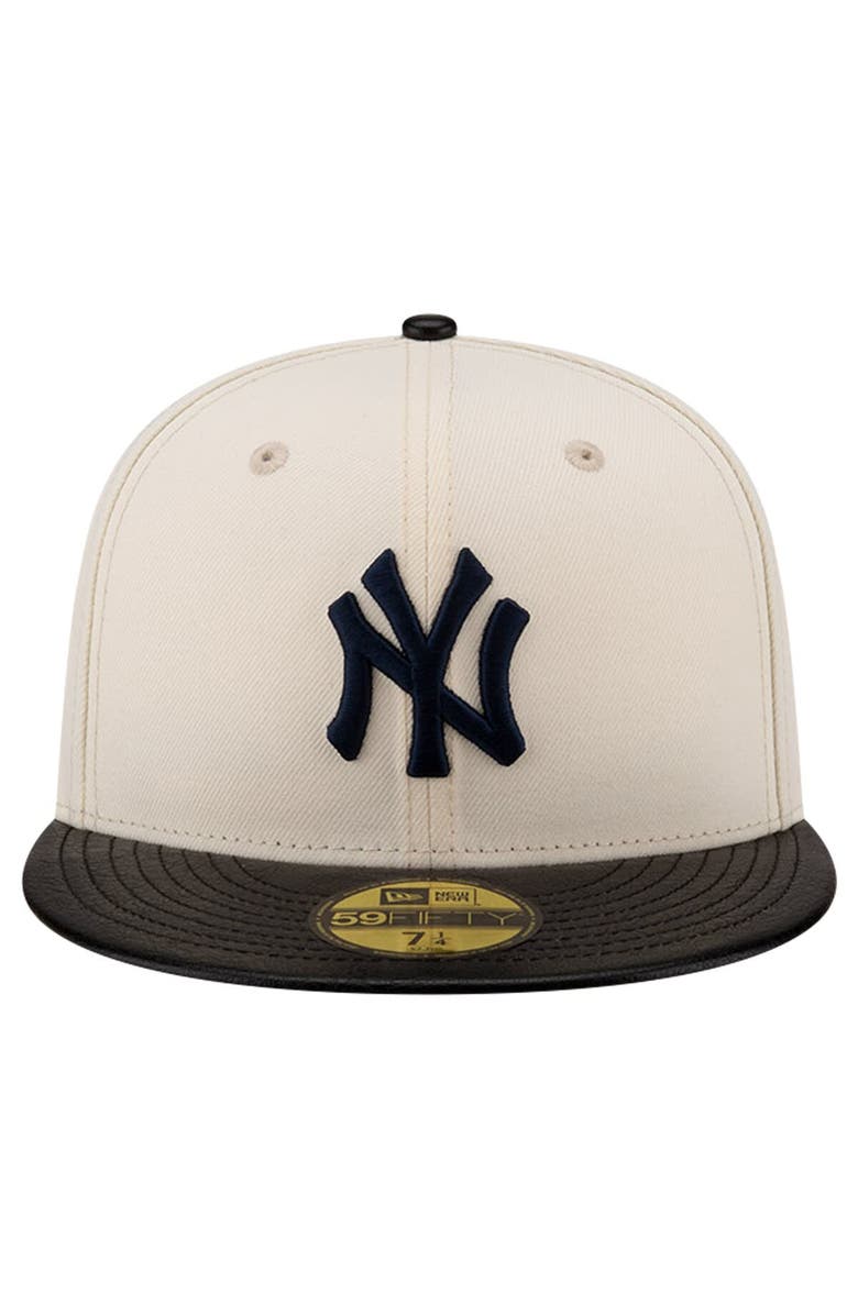 New Era Men's New Era Cream New York Yankees Game Night Leather Visor 59FIFTY Fitted Hat, Alternate, color,