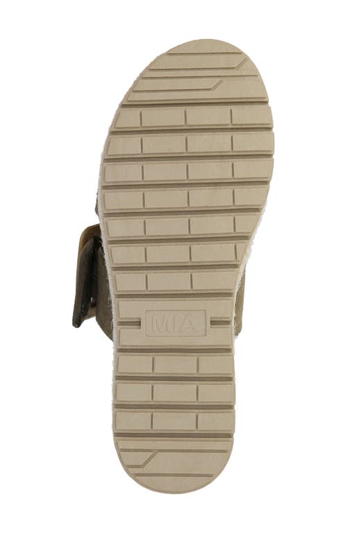 Mia Kika Platform Sandal In Khaki