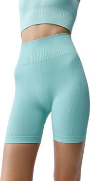 Born Living Yoga Eris Seamless Sports Short